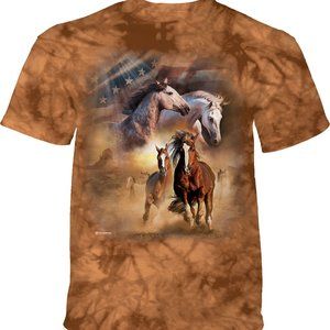 Horse Born Free Gallop Horses Equine Western Spirit Flag The Mountain Shirt S-3X